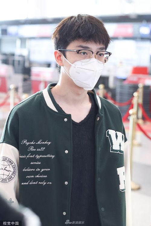 今日吃瓜热心的朝阳群众进入,今日吃瓜热心，揭秘娱乐圈最新热点